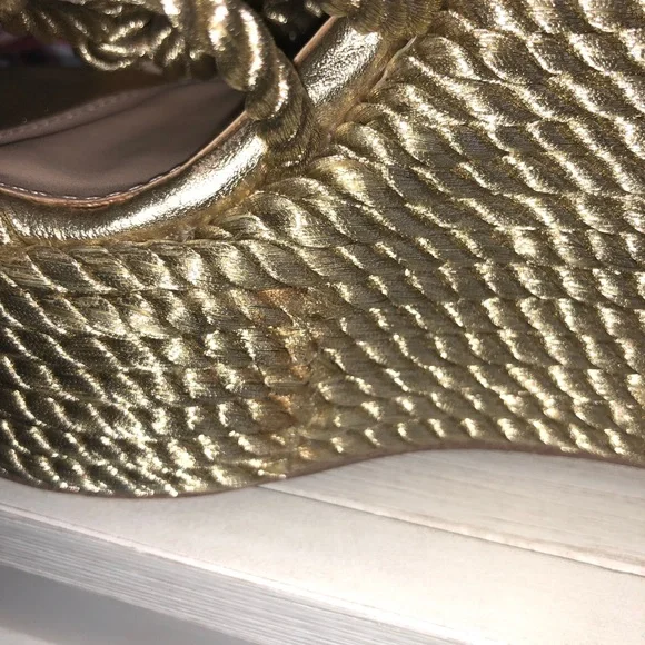 Kurt Geiger Gold Wedge Sandals - Picture 9 of 11